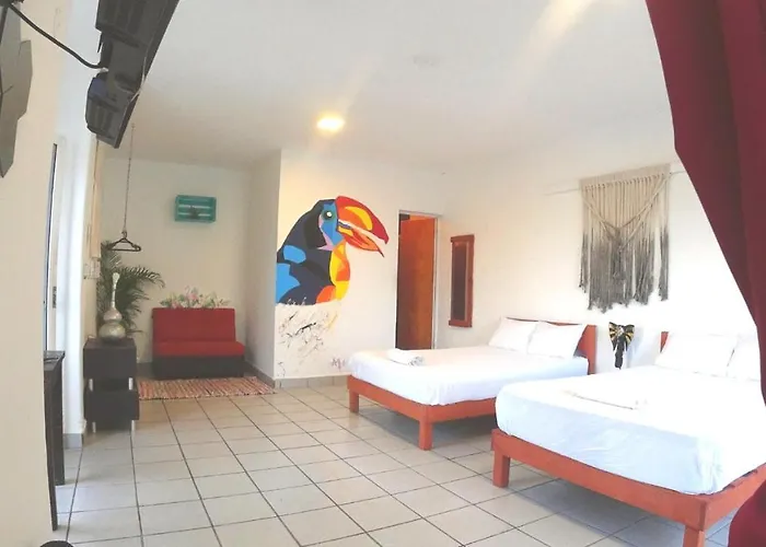 La Izsla Art Suites Aparthotel